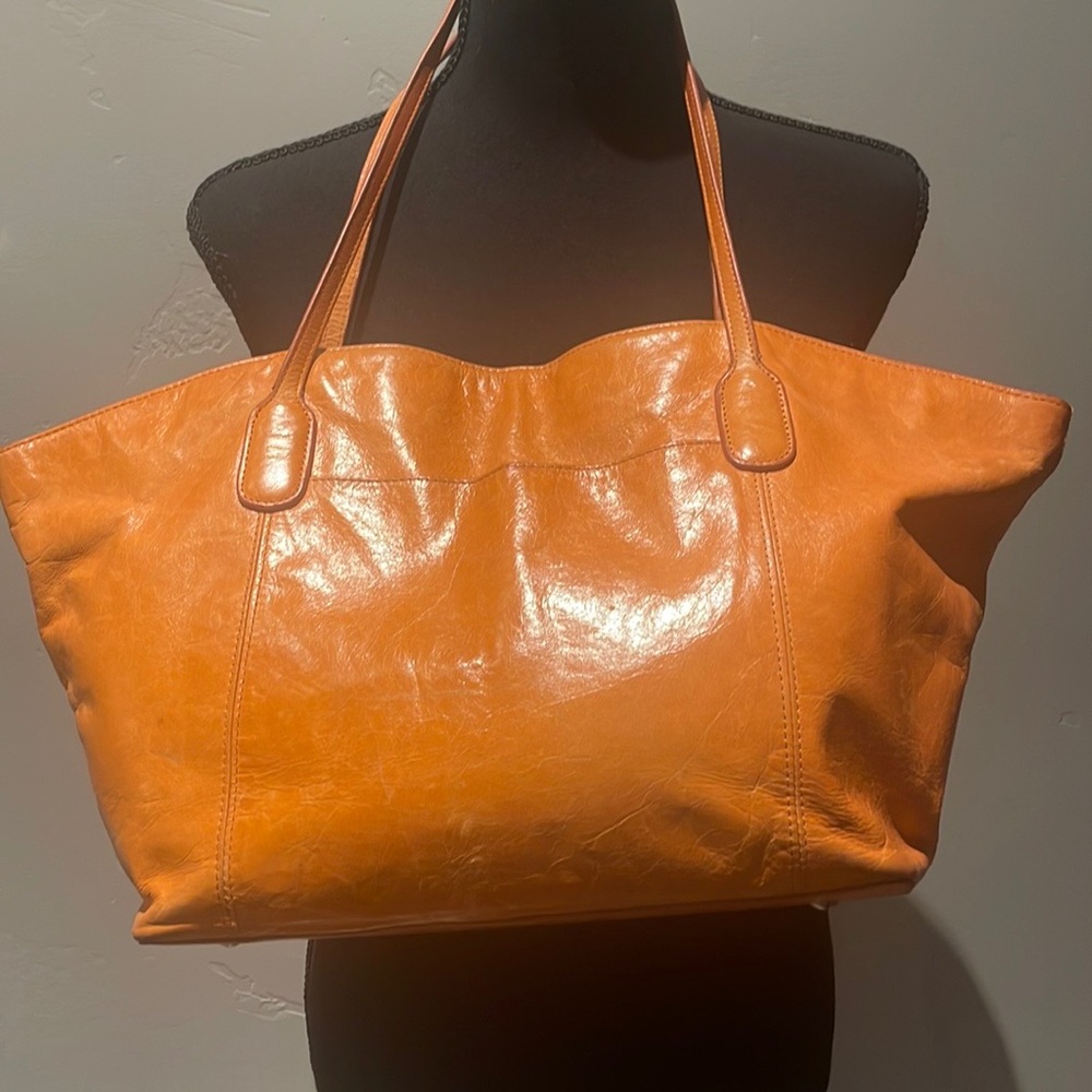 Hobo Patti Tote